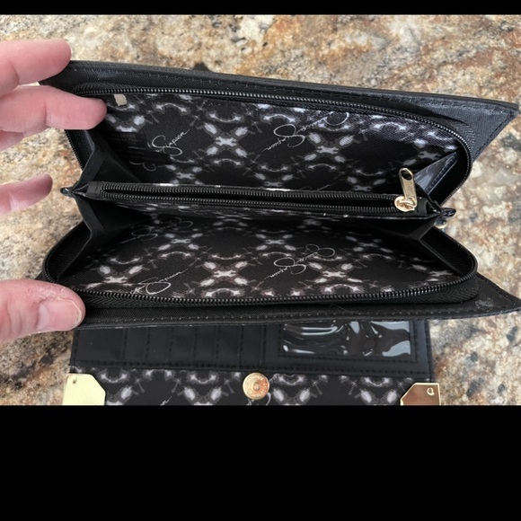 Jessica Simpson Wallet! - Picture 4 of 4